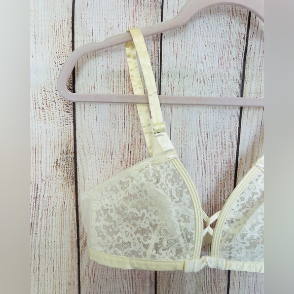 Best & Co Cheers Fifth Ave New York Vintage 60s Women’s Cream Lace Bra 36B - Picture 3 of 8
